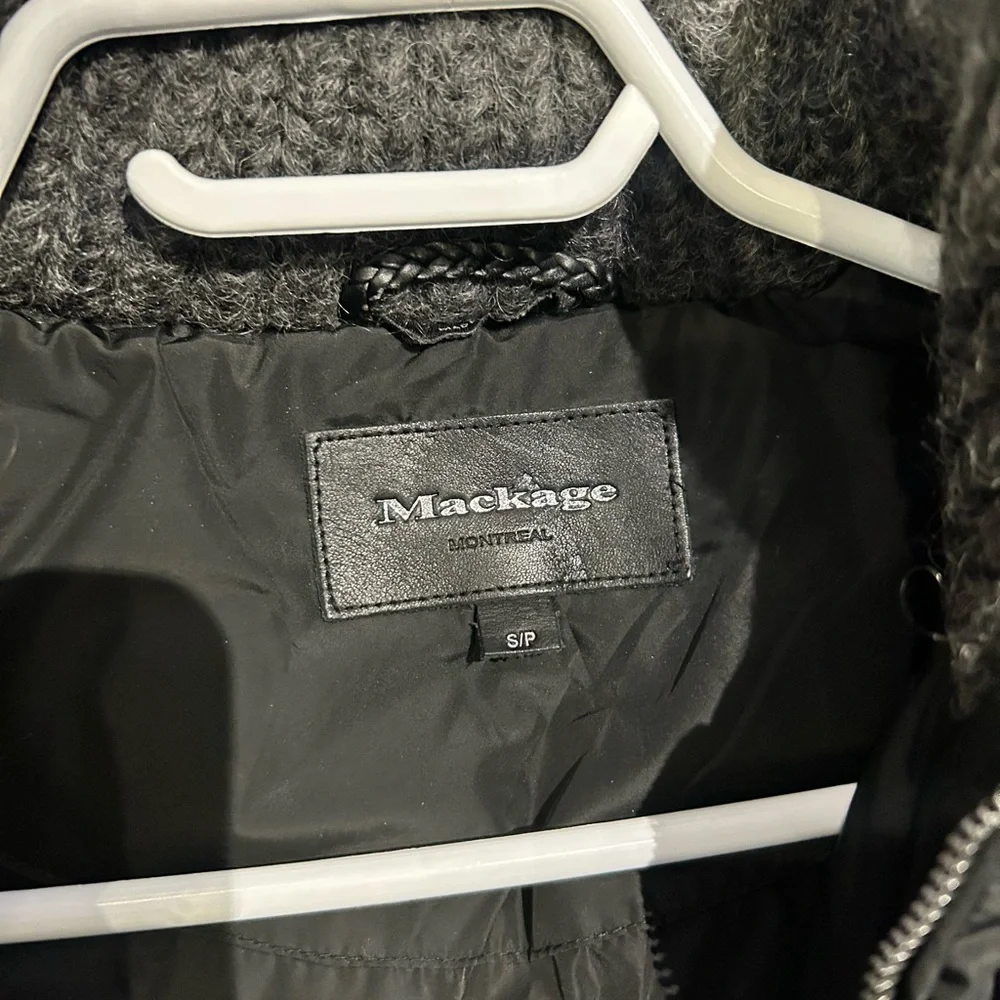 Mackage black and dark Gray Puffer Jacket with wool collar size S - Picture 4 of 10